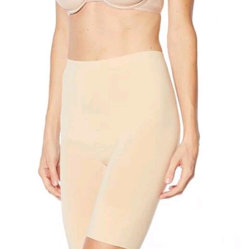 Yummie Cooling FX® High Waist Thigh Shaper